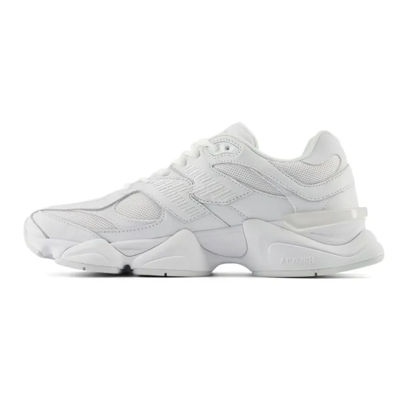 New Balance 9060 – Triple White