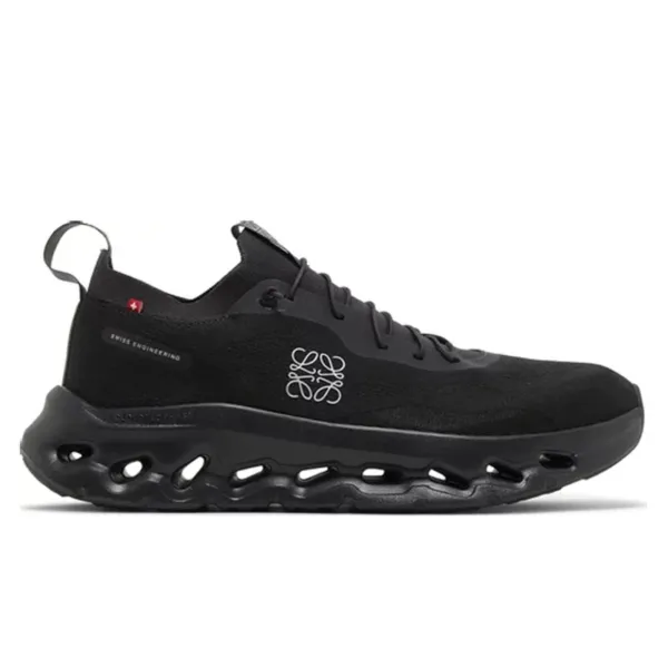 LOEWE x OnCloudtilt All black